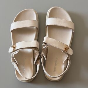 Steve Madden Beige Sandals with Gold Buckles
